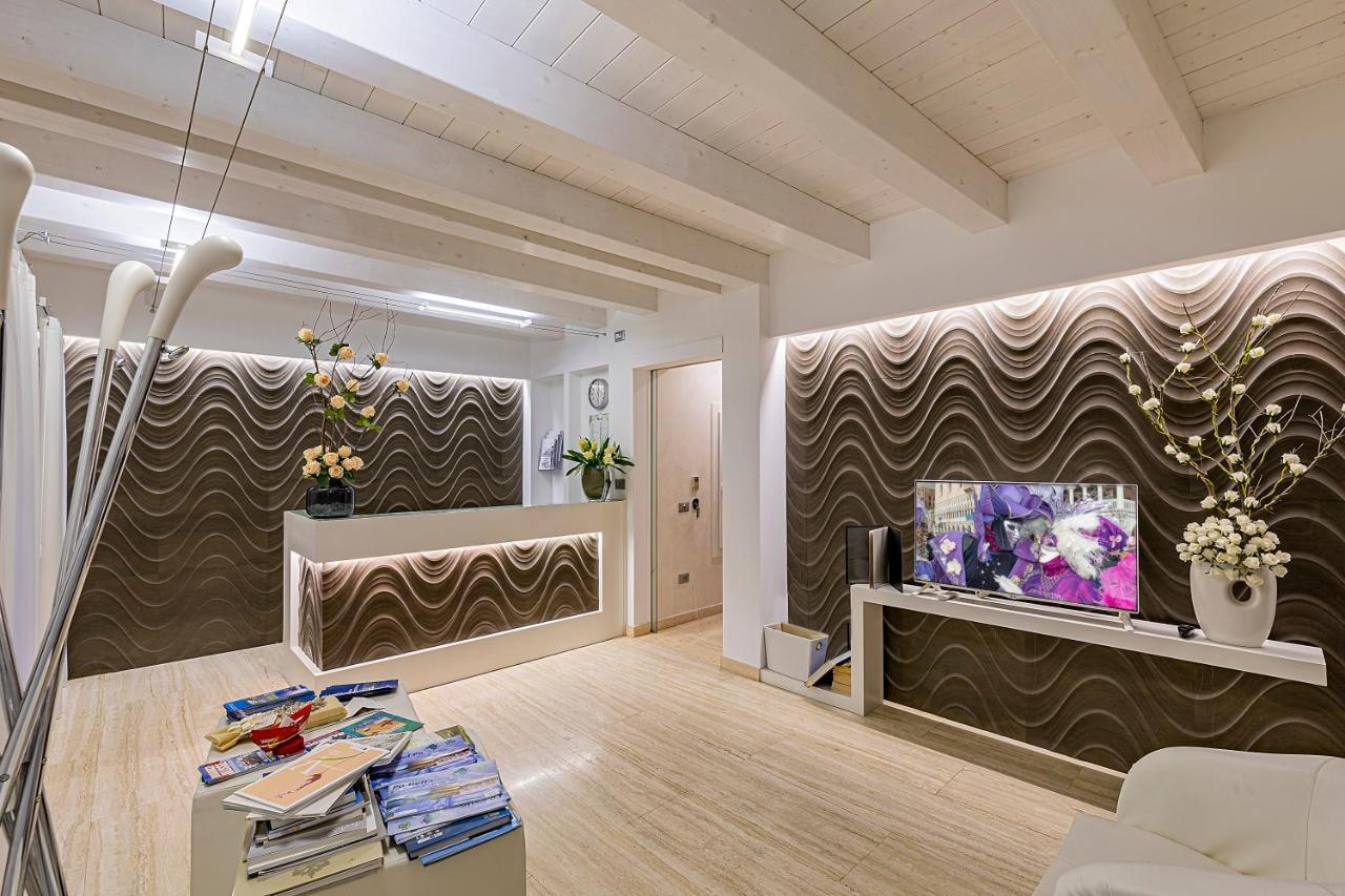 Piccola Venezia Room Чоджия Екстериор снимка